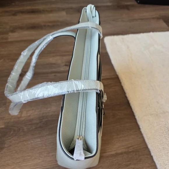 IZOD Women's Light Sage Tote Bag - Structured Everyday Handbag - Picture 5 of 12